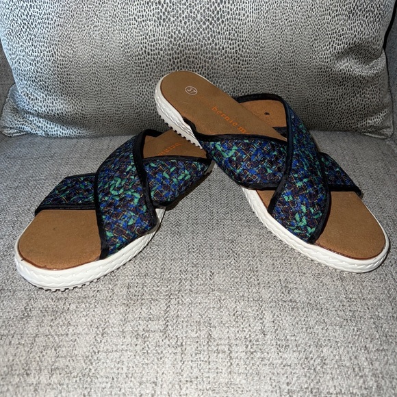 bernie mev. Shoes - Bernie Mev Crisscross Sandals- Women's EU 37 Blue Green